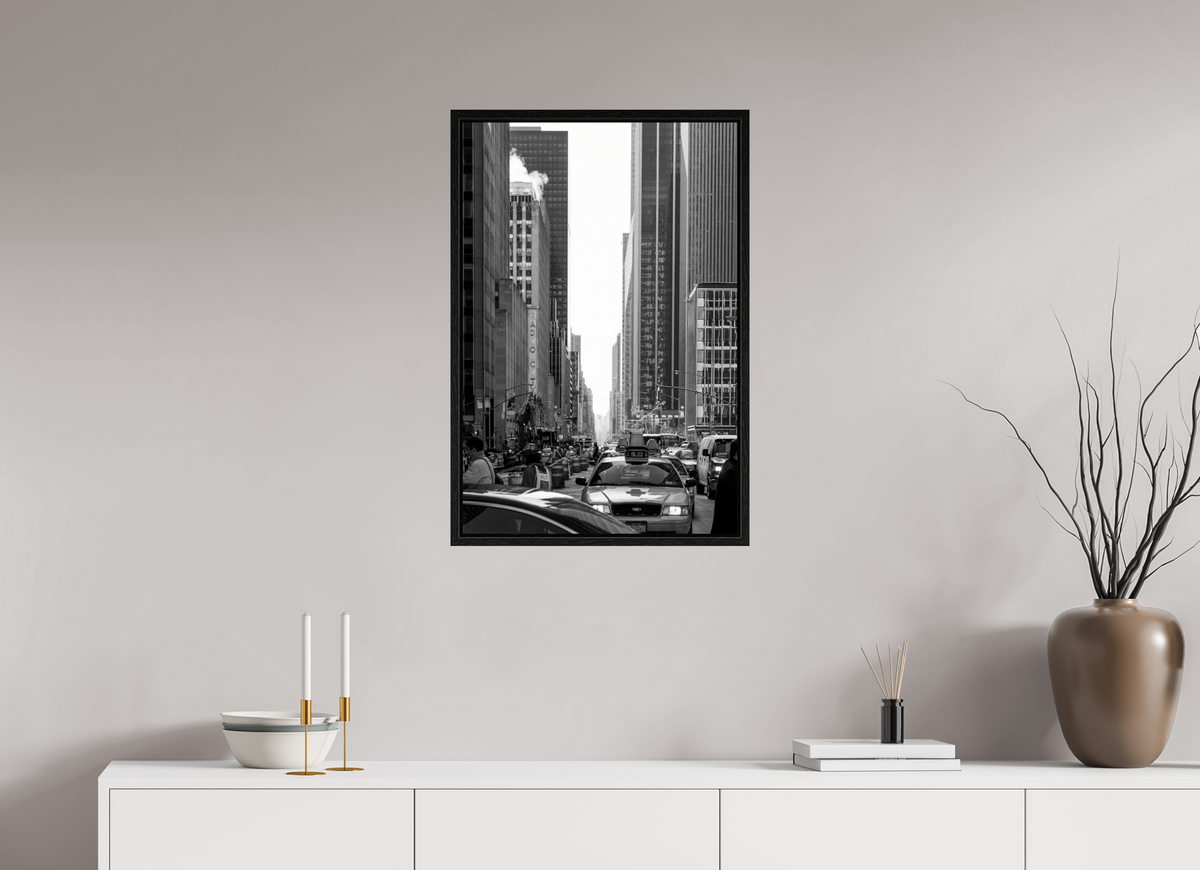 50 x 75 cm, Print under Acrylic with Floater Frame New York